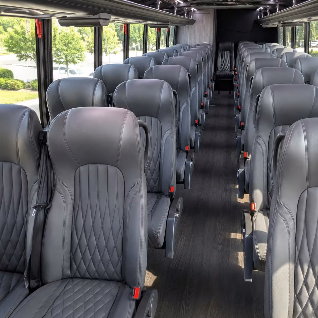 midland 25 passenger minibus rental