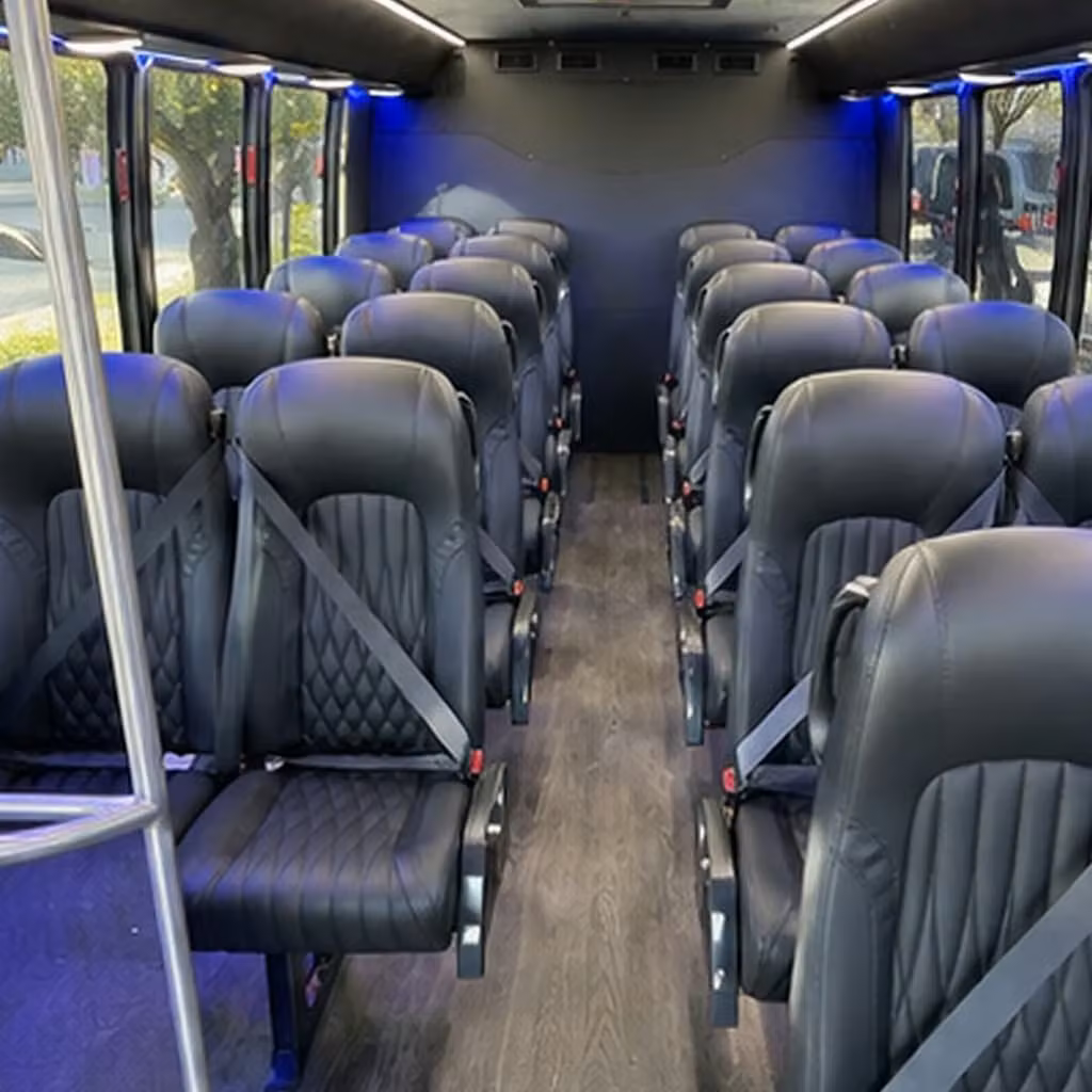 midland 35 passenger minibus rental