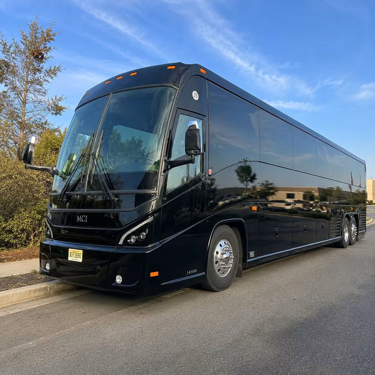 oilfield and energy sector crew shuttles in midland texas